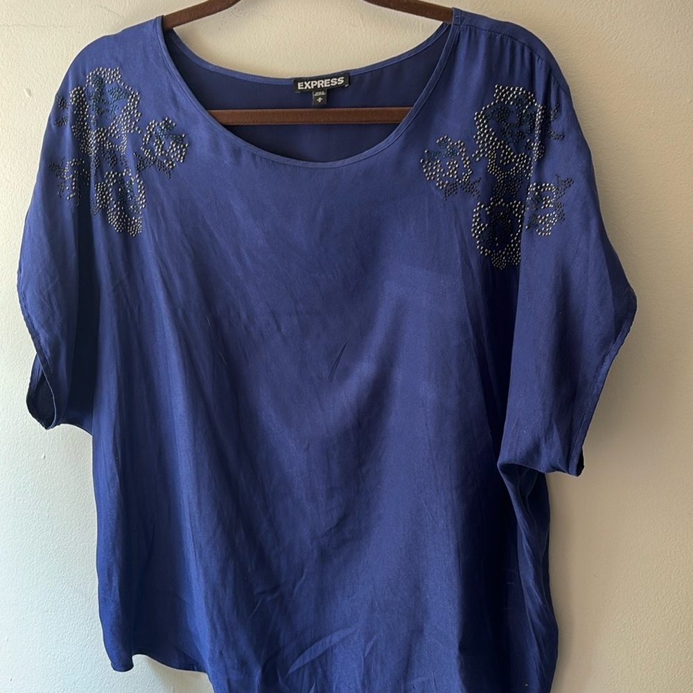Express purple formal top- M